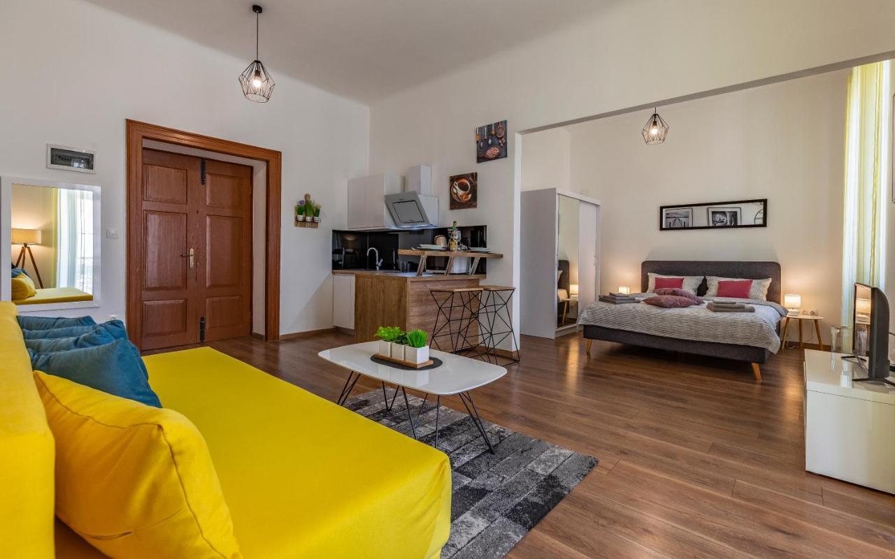 Apartment Dream Pula - City Centre Eksteriør billede
